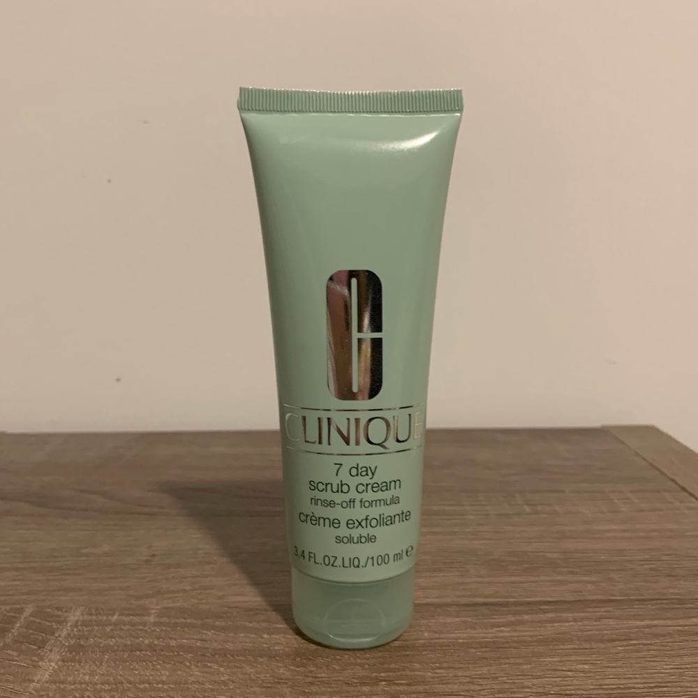 CLINIQUE 7 Day Scrub Cream! BRAND NEW